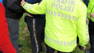 Bursa'nın Gürsu ilçesinde hırsızlık yapan şahıs linç edilmekten tesadüfen geçen