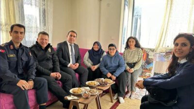 6 Şubat Depremin Yıl Dönümünde Protokol den Anlamlı Ziyaret