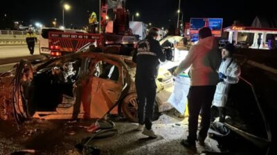 Adıyaman'da korkunç kazada iki polisten biri hayatını kaybetti.