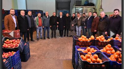 Bursa Büyükşehir Belediye Başkanı Alinur Aktaş Hal Esnafını Müjdeler Vererek