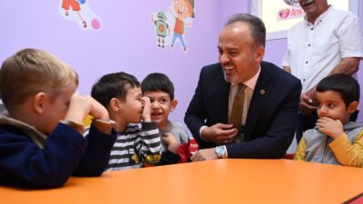 Bursa Büyükşehir Belediye Başkanı Alinur Aktaş Bir Söz Ve Müjde