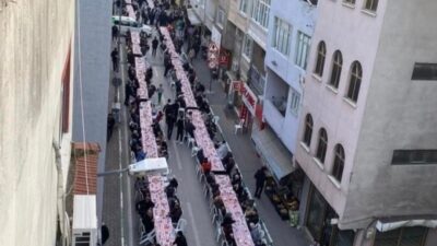 Bursa'nın Osmangazi ilçesi Zafer ve Namıkkemal Mahallesinde oturan gençler, bin