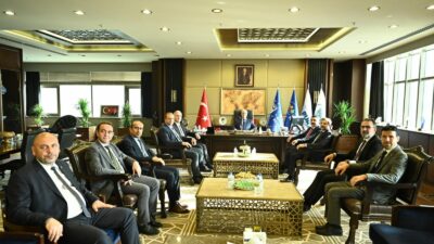 Başkan Bozbey, AK Partili Belediye başkanlarını ağırladı.