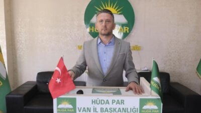 HÜDA PAR Van İl Başkanı Rasim Sayğın, Abdullah Zeydan ile