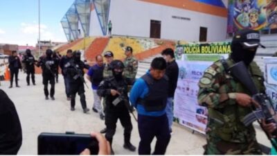 Kocaeli merkezli 3 ilde düzenlenen 'Narkoçelik-11' operasyonunda 608 kilogram kokain