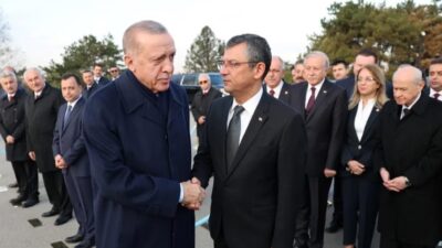 CHP Genel Başkanı Özgür Özel, Cumhurbaşkanı Erdoğan'ın CHP Genel Merkezi'ni
