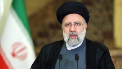 İran Cumhurbaşkanı Reisi, "İsrail'e operasyon sınırlı tutuldu. Eğer daha güçlü