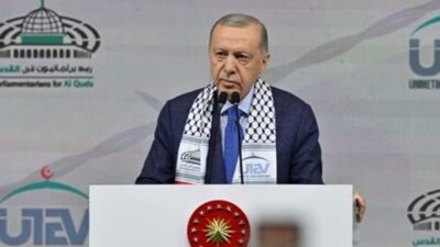 İsrail'in Gazze'ye yönelik saldırılarına tepki gösteren Cumhurbaşkanı Erdoğan, İsrail Başbakanı