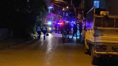 İzmit ilçesinde bir şahıs, karısıyla kavga ettiği sırada araya giren