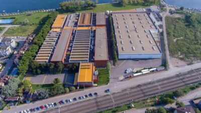 Kocaeli’nin Kartepe ilçesindeki bir fabrikada gece vardiyasında çalışan 4 işçinin