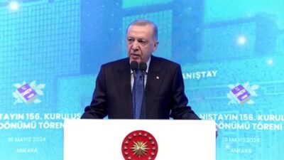Cumhurbaşkanı Recep Tayyip Erdoğan, Danıştay Konferans Salonu'nda düzenlenen İdari Yargı