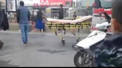 İstanbul Sultangazi'de arkadaşıyla şakalaşırken raylara düşen 13 yaşındaki çocuk, tramvayın