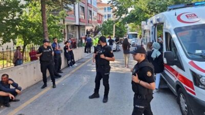 Ankara'da evine gelen koca, karısını ve birlikte yakaladığı kişiyi bıçaklayarak