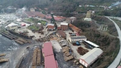 Zonguldak'ta maden ocağında göçük meydana gelirken, göçük altında kalan işçilerin