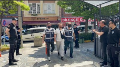 Eskişehir’de alkollü olduğu öğrenilen bir şahıs önce camilere girdi, sonra