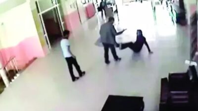 Öğretmenlik Meslek Kanunu taslağına göre, öğretmenlere şiddet uygulayan ve tehdit