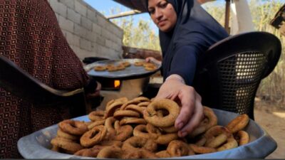Gazze'nin güneyinde yer alan Han Yunus kentindeki kadınlar, Kurban Bayramı