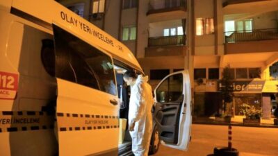 Mersin'de gelen kötü kokular yüzünden ihbarla daireye giren ekipler bir