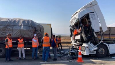 Gaziantep'te 5'i tır 7 aracın karıştığı zincirleme trafik kazasında 1