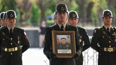 Pençe Kilit operasyonu bölgesinde el yapımı patlayıcının infilak etmesiyle yaralanan