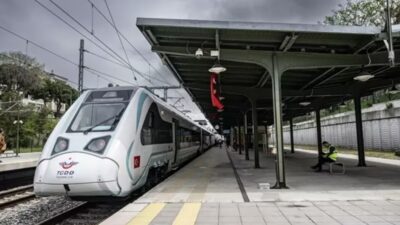 Ulaştırma ve Altyapı Bakanı Abdulkadir Uraloğlu, saatte 225 kilometre hıza