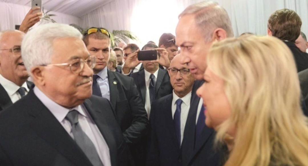 İsrail Başbakanı katil Şimon Peres'in cenazesine katılan Filistin Devlet Başkanı