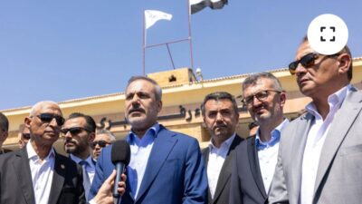 Bakan Fidan, Refah Sınır Kapısı'ndan tüm insanlığa seslendi. Fidan, burada