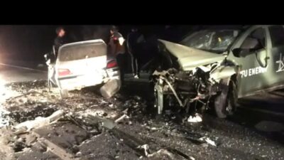 Kütahya'nın Emet ilçesinde meydana gelen trafik kazasında yeni evlenen gelin