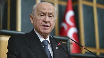 MHP lideri Devlet Bahçeli, TBMM'de Türkiye İşçi Partisi Milletvekili Ahmet