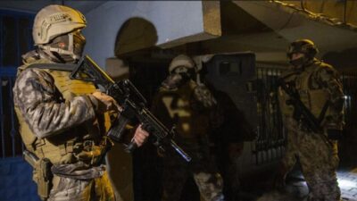 Eskişehir merkezli 11 ilde düzenlenen 'NARKOÇELİK-34' operasyonlarında, internet üzerinden uyuşturucu