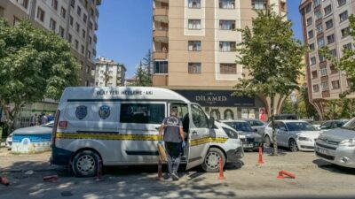 Konya'da 20 yaşındaki M.E.A isimli genç evinde ölü bulundu. Silahla