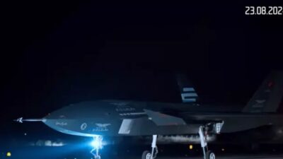 Bayraktar KIZILELMA PT-3, gece taksi testini başarıyla tamamladı.