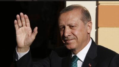 Başkan Erdoğan, kongre sürecinde herkesin sahada olmasını isteyerek “Sahaya inin,