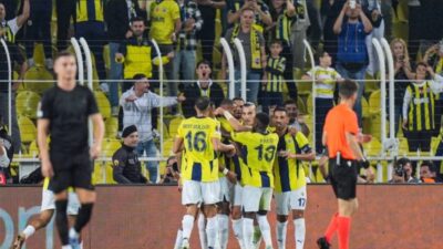 Fenerbahçe evinde karşılaştığı Union Saint-Gilloise'ı 2-1 mağlup etmeyi başardı. Mücadelede