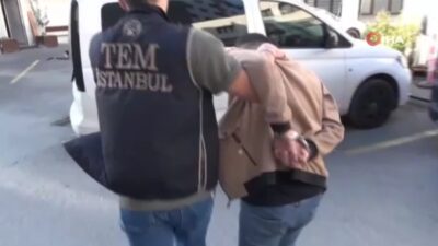 Son Dakika Haberleri..İstanbul polisi tarafından terör örgütü DEAŞ'a yönelik düzenlenen
