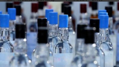 Gaziosmanpaşa'da sahte içki kullanarak hastaneye başvuran 2 kişi hayatını kaybetti.