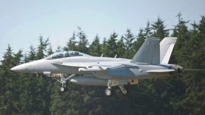ABD'nin Washington eyaletinde ABD Donanması'na ait EA-18G Growler tipi savaş