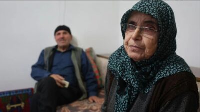 Konya'da kendini polis olarak tanıtan ve yaşlı çiftin sarraf soyduğunu