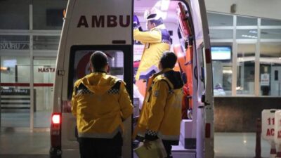 Kocaeli'nin Çayırova ilçesinde 33 kişi, sünnet töreninde yedikleri yemekten sonra