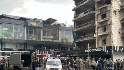 Soykırımcı İsrail'e ait savaş uçakları, Lübnan'ın başkenti Beyrut'ta bulunan bir