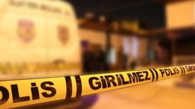 Bayrampaşa’da kaza yapan motosiklete yardım için duran taksi sürücüsü Murat