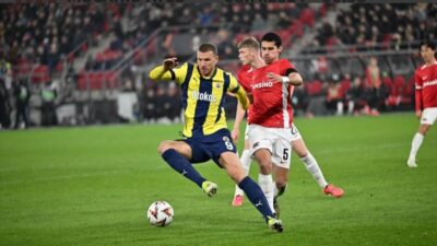 Temsilcimiz Fenerbahçe, Avrupa Ligi'nin 4. haftasında karşılaştığı Hollanda temsilcisi AZ