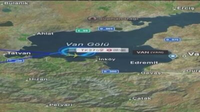 Van seferi yapan SunExperss ve Türk Hava Yolları'na (THY) ait