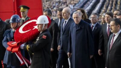 Türkiye Cumhuriyeti'nin kurucusu Ulu Önder Mustafa Kemal Atatürk, ebediyete intikalinin