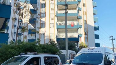 Antalya'nın Muratpaşa ilçesindeki bir apartman dairesinde İran uyruklu 3 kardeş