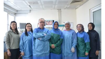 Bursa Yüksek İhtisas Eğitim ve Araştırma Hastanesi'nde, mıknatıslı boncuk bileklik