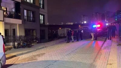 Hatay'da yakınlarının kendilerinden haber alamadığı anne Kader Kökçü (35), çocukları