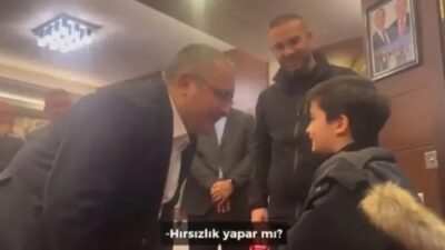 CHP'li Keçiören Belediye Başkanı Mesut Özarslan, bir skandala imza attı.