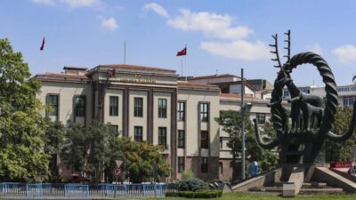 Ankara Valiliği, Etimesgut Belediyesine bağlı yaşam merkezinde bulunan mescitte ezan