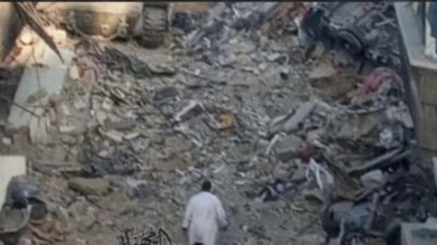 İsrail ordusu, kuşatma altına alıp sağlık personelini ve yaralıları zorla